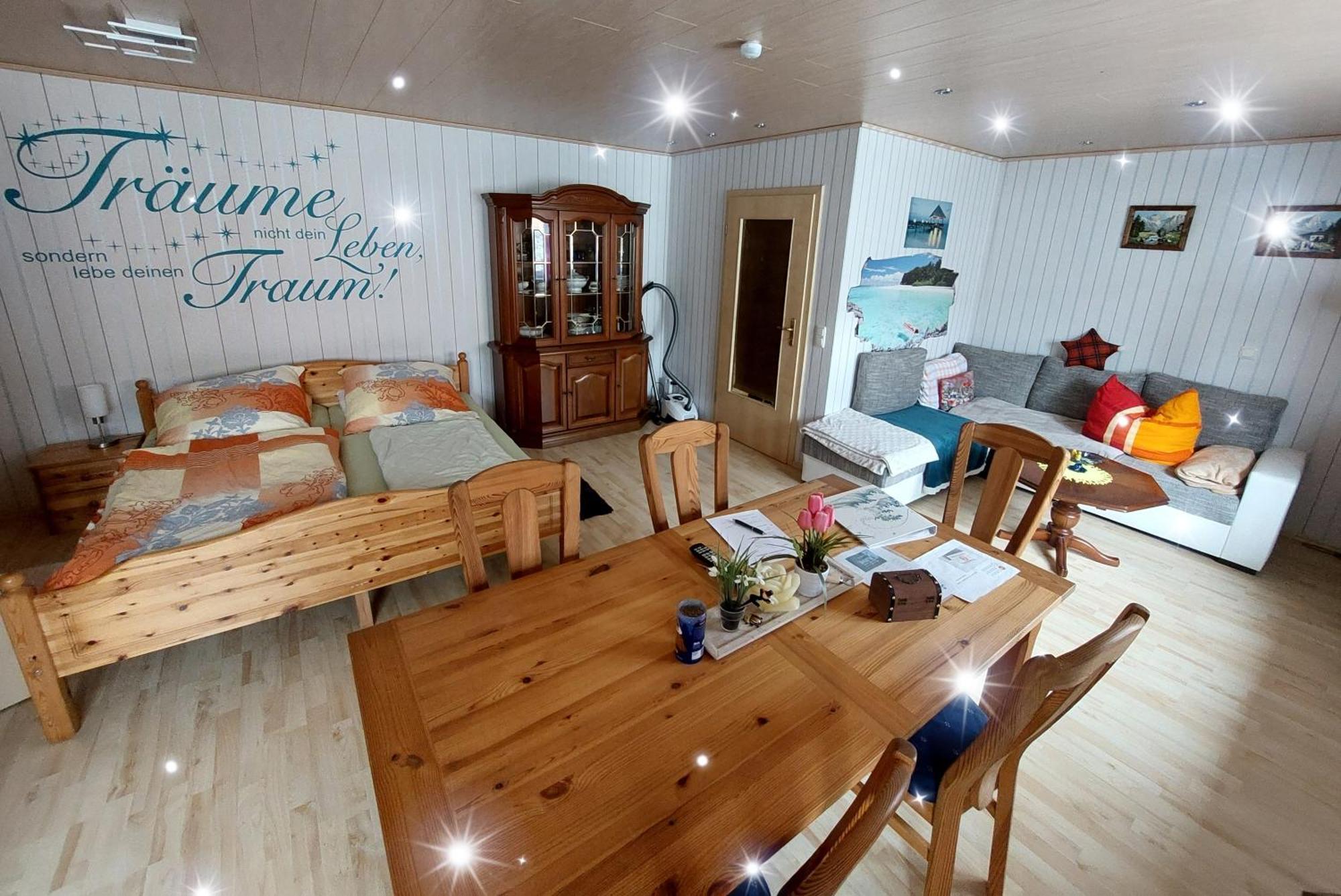 Landhauswohnung Am Thueringer Meer - Fuehlen Wie Zuhause Remptendorf Exteriör bild