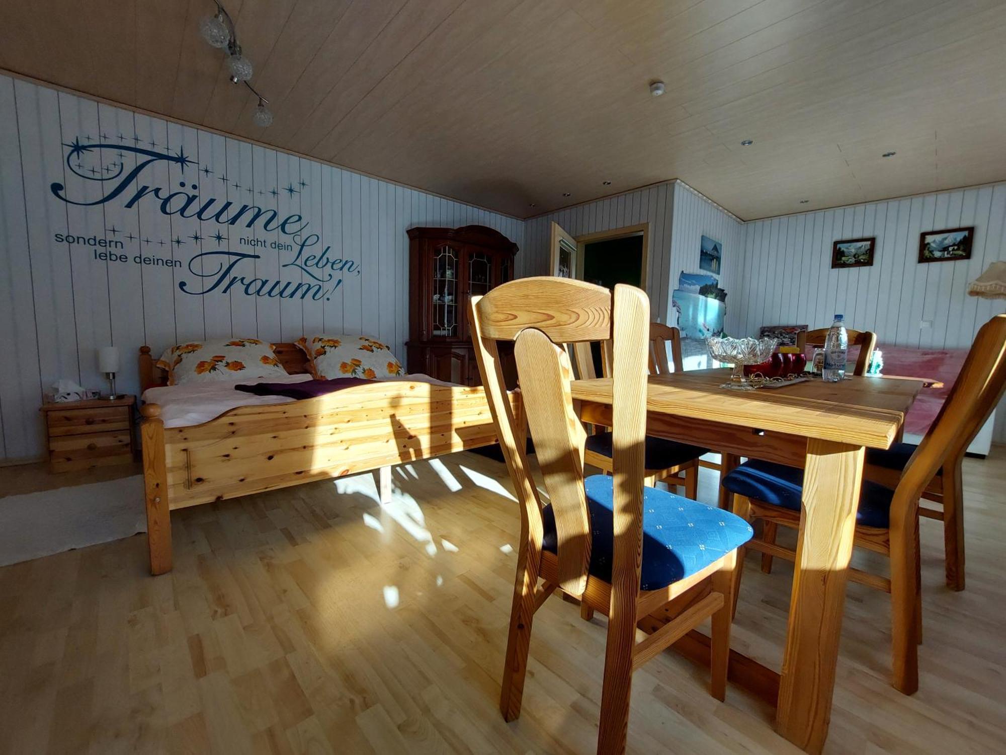 Landhauswohnung Am Thueringer Meer - Fuehlen Wie Zuhause Remptendorf Exteriör bild
