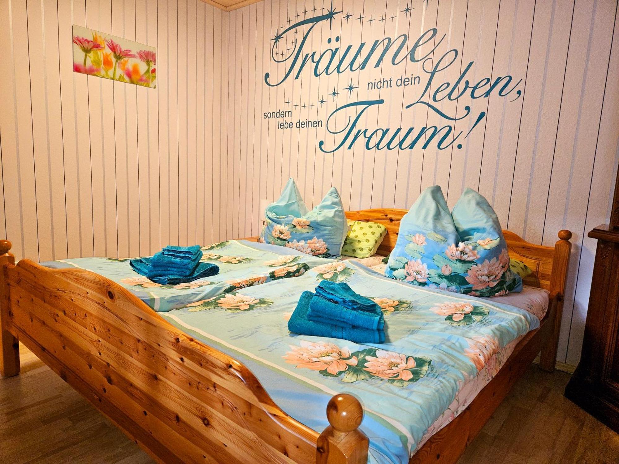 Landhauswohnung Am Thueringer Meer - Fuehlen Wie Zuhause Remptendorf Exteriör bild